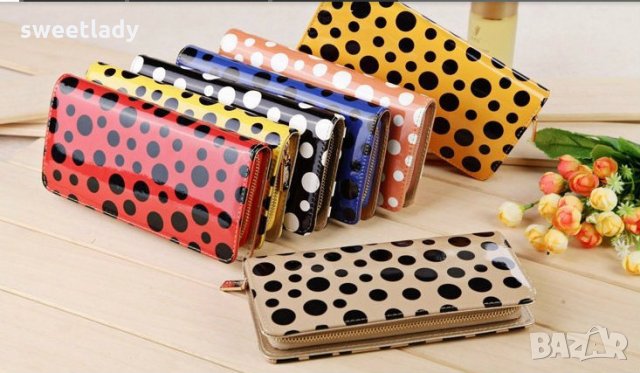 Дамско портмоне с лаково покритие и цип