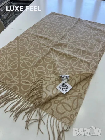 Louis Vuitton ⚜️ LOEWE ⚜️ Burberry ⚜️Кашмир ⚜️ Дамски Шалове , снимка 15 - Шалове - 56046092