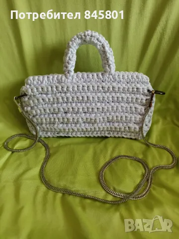 Ръчно плетени дамски чанти на една кука, снимка 18 - Чанти - 49353948
