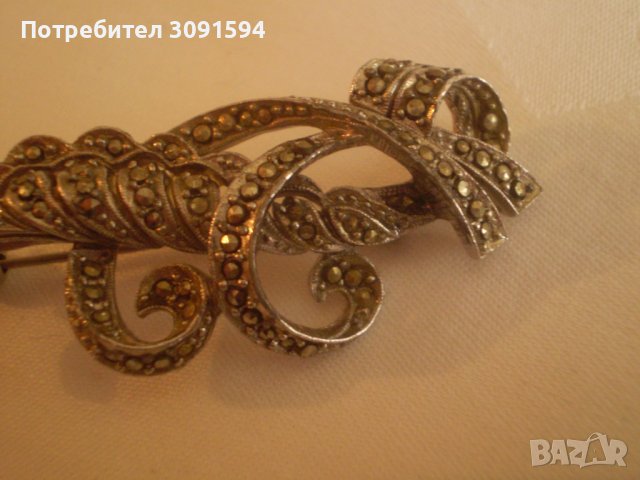 Стара брошка с марказити