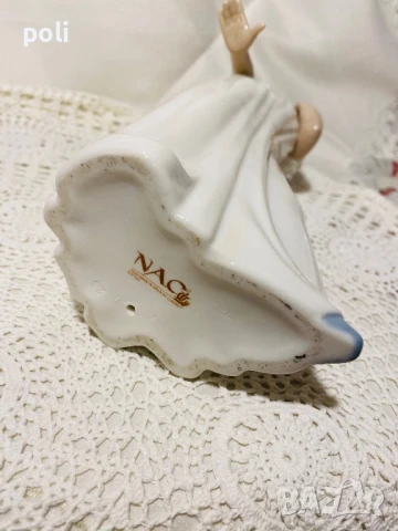 порцеланова статуетка Nao, снимка 8 - Статуетки - 51237941