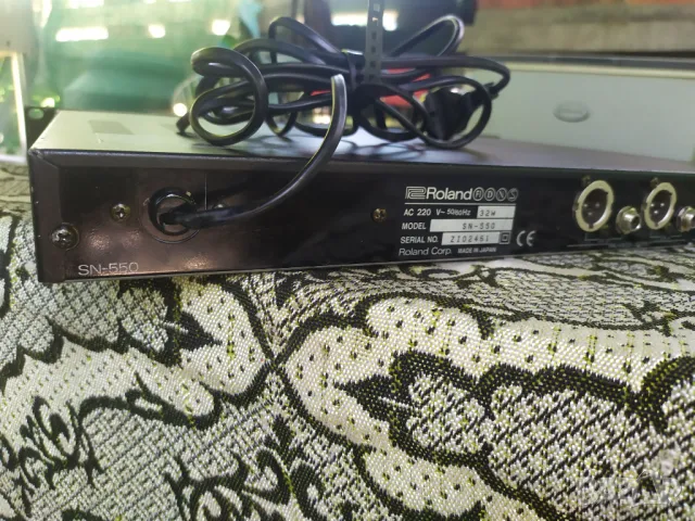 ROLAND SN-550 Noise Eliminator, снимка 6 - Китари - 47330193