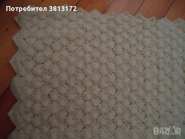 НОВА ръчно плетена вълнена пелена