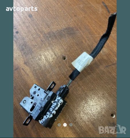 Renault scenic 2000година брава за задно стъкло, снимка 2 - Части - 40393058