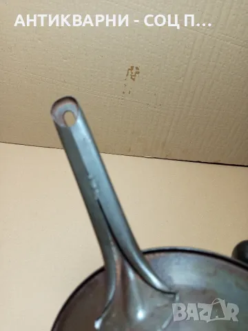 Соц Стара Ръчна Мелачка За Плодове., снимка 11 - Антикварни и старинни предмети - 50319162