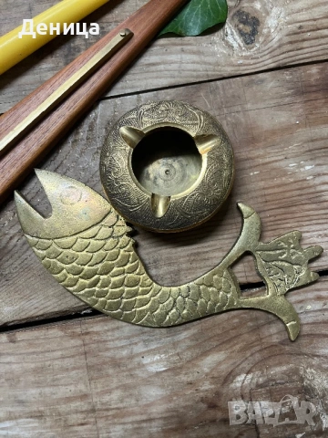 Свешник-28 см Дърво и месинг Цена-12 €  Отварачка с форма на риба, която ми напомня на илюстрация от, снимка 14 - Други - 53436443