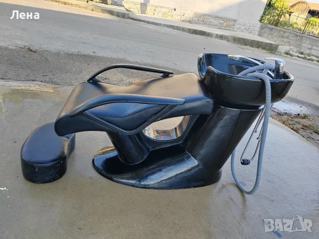 Фризьорски измивна колона 