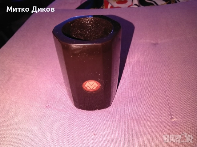 Бакелитова чаша винтидж шестоъгълна Н-97мм фи 65мм