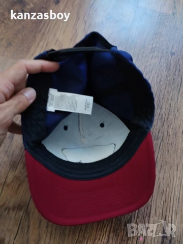 VANS - страхотна шапка КАТО НОВА , снимка 6 - Шапки - 50976546