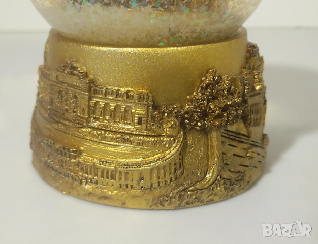 Снежен глобус Виена; Vienna by night snow globe; свети в тъмното с различни цветове, снимка 5 - Декорация за дома - 51747051