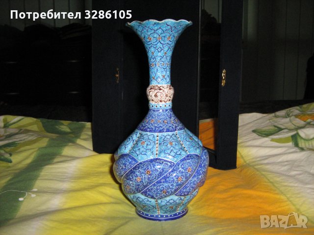 старинна порцеланова ваза от времето на кемал ататюрк