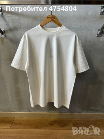 Най-високо качество мъжки тениски Louis Vuitton / Givenchy, снимка 9 - Тениски - 53709797