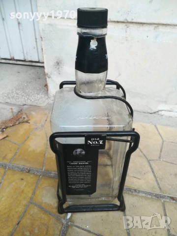 JACK DANIELS 3L-ГОЛЯМО ПРАЗНО ШИШЕ С МЕТАЛНА ЛЮЛКА 1611251811, снимка 12 - Колекции - 52433666