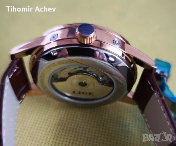 Продавам мъжки автоматичен часовник нов