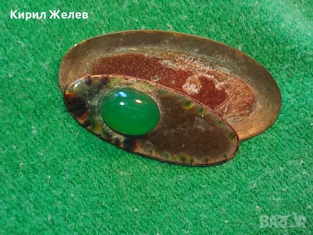 СТАРА БРОШКА с ШЛИФОВАН ЗЕЛЕН АХАТ - КАБОШОН за КОЛЕКЦИЯ 19401, снимка 10 - Антикварни и старинни предмети - 36107188