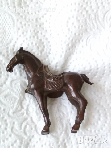 Малка бронзова фигурка на кон 🐎 54252