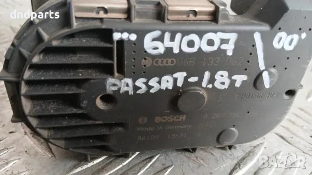 Дроселова клапа VW Passat 1.8T 2000 06B133062B Volkswagen Passat (B5; B5.5) (1996-2005), снимка 2 - Части - 55983746