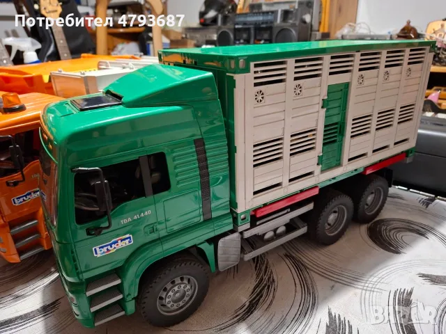 Тра броя големи детски камиона, снимка 10 - Коли, камиони, мотори, писти - 55982980