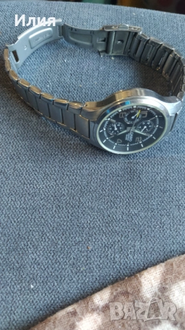 Продавам часовник касио