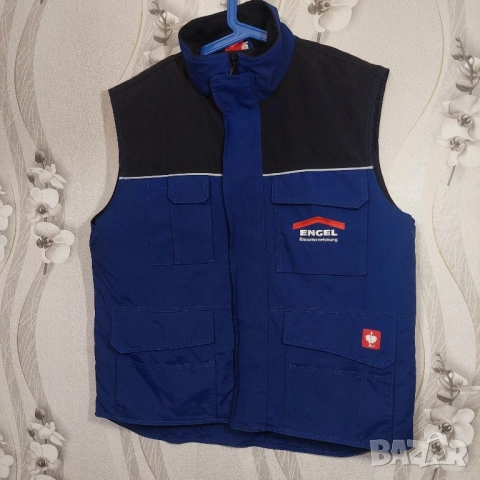 елече / грейка Engelbert Strauss размер М с ватирана сваляща се жилетка/ подплата , снимка 2 - Спортни дрехи, екипи - 52552775