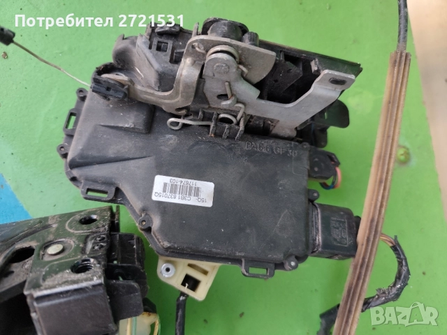 Комплект брави от Фолксваген Голф4 , снимка 4 - Части - 52434901