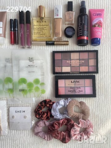 Нова / използвана козметика и аксесоари, снимка 3 - Комплекти и лотове - 41931326