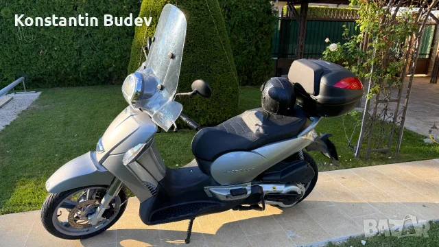 Aprilia Scarabeo 500 Ie 2010 г. 23 353 км Отличен, снимка 2 - Мотоциклети и мототехника - 56201664