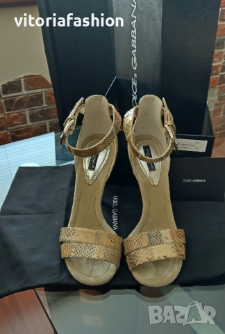 Dolce & Gabbana оригинални дамски сандали, снимка 13 - Дамски обувки на ток - 44695071