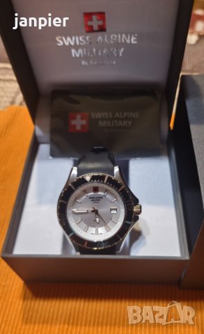 Мъжки масивен швейцарски часовник Swiss ALPINE Military, снимка 1 - Луксозни - 39301822