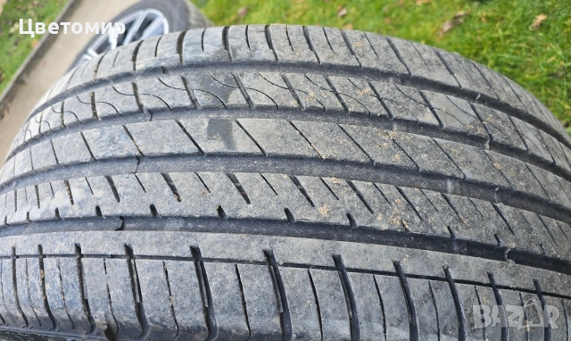 4 бр. гуми 275/45/20, снимка 2 - Гуми и джанти - 53589866