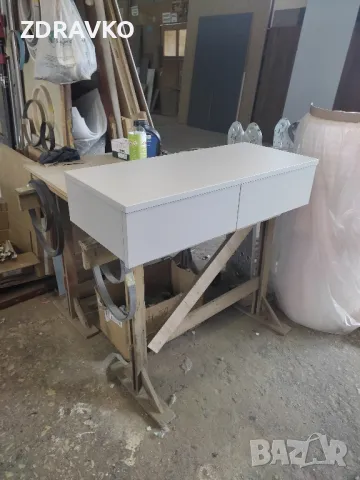 Нова стенна тоалетка Галакси Злато MDF Цената е крайна!, снимка 18 - Тоалетки - 48181832