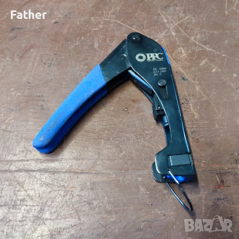 Кримпващи клещи за коаксиален кабел, снимка 3 - Клещи - 50594235