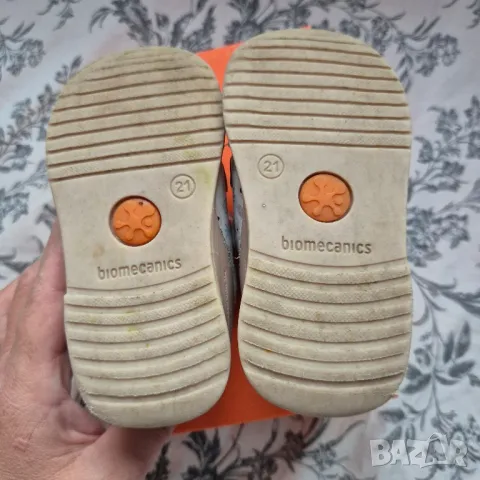 Обувки Биомеханикс за момиче естествена кожа, 21 номер, снимка 5 - Бебешки обувки - 50055235