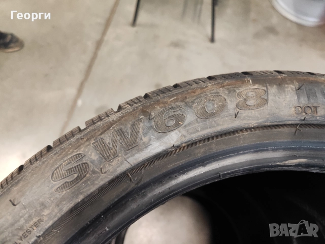 2бр.зимни гуми 245/40/17 Goodride, снимка 3 - Гуми и джанти - 52891597