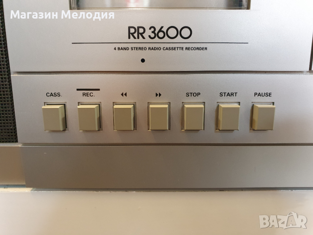 Радиокасетофон Grundig RR 3600 В отлично техническо и визуално състояние., снимка 13 - Радиокасетофони, транзистори - 36139414