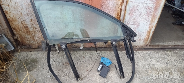 Преден десен стъклоповдигач Audi A4 B6 B7