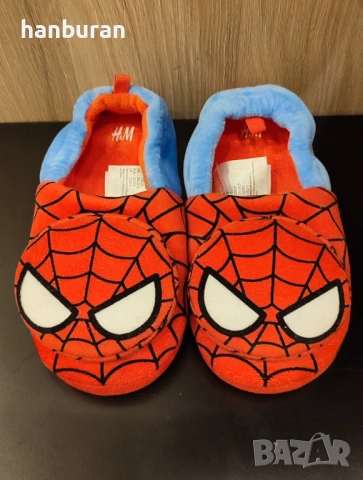 Пантофи спайдърмен на H&M