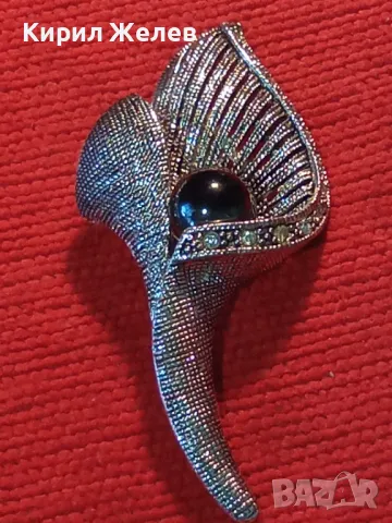 СТИЛНА ВИНТИДЖ АРТ ФЛОРАЛНА МЕДНА БРОШКА с ФАСЕТИРАНИ КРИСТАЛИ и ЛАКИРАНА БЯЛА ПОЗЛАТА 45672, снимка 13 - Други - 46233225