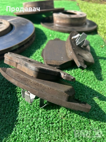 Спирачни дискове и накладки за Ауди А1, снимка 5 - Части - 53654329