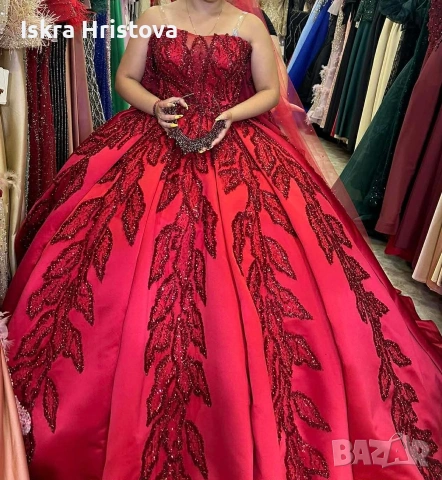 Продават се 