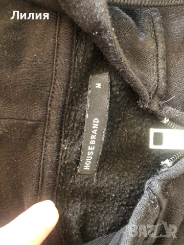 Три суетшърта (H&M и др.) и jogging панталон на Adidas 164, снимка 8 - Детски анцузи и суичери - 51525627
