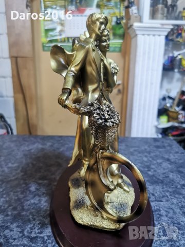 Статуетка 30 /25 см , снимка 6 - Антикварни и старинни предмети - 41920522