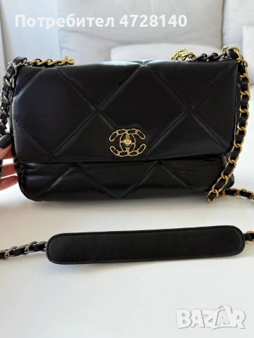 Дамска чанта Chanel, снимка 2 - Чанти - 53670433