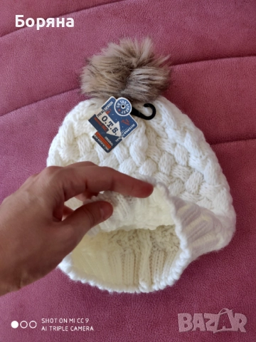 OTS Original нова бяла зимна шапка с еко пух, снимка 5 - Шапки - 52416020