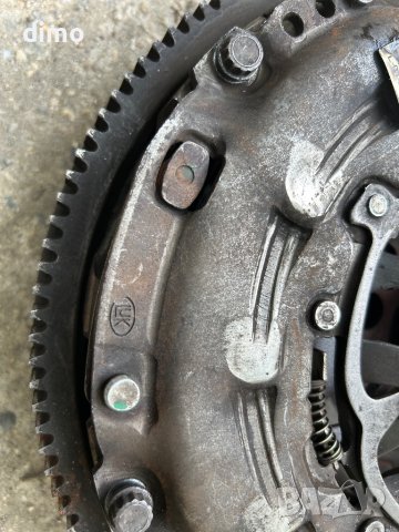 Съединител за 1.8 TSI VW Seat Audi Skoda 06J105266b комплект демпферен маховик феродов и притискател, снимка 3 - Части - 42094119