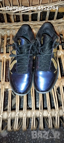 продавам маратонки нови цвят можете да видите на снимките 