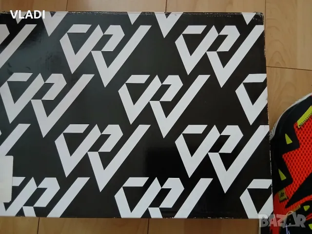 Маратонки Westbrook