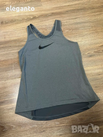 Нов дамско питник Nike Women's Iconic Pro Cool Dri-Fit Racerback Training Top, L размер, снимка 5 - Потници - 53862090