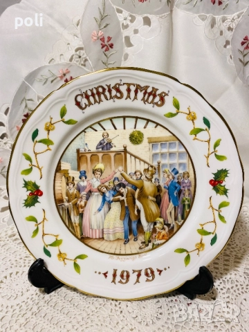 порцеланова чиния за стена , снимка 2 - Декорация за дома - 52399396