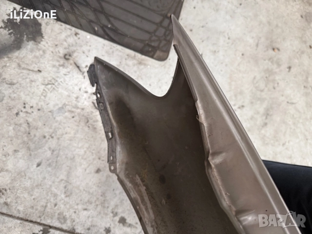 Десен калник Mercedes Ml Мерцедес Мл W164, снимка 5 - Части - 52357471